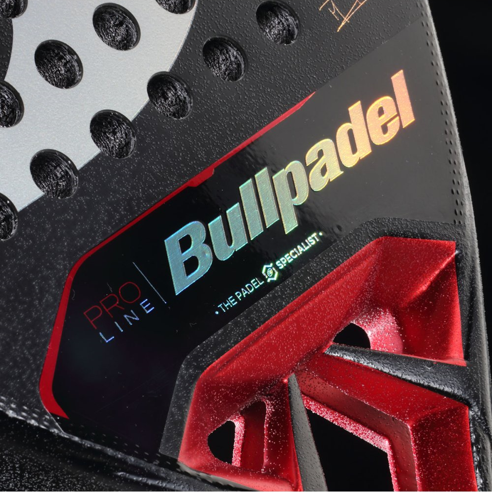 BULLPADEL VERTEX 04 COMFORT 2024