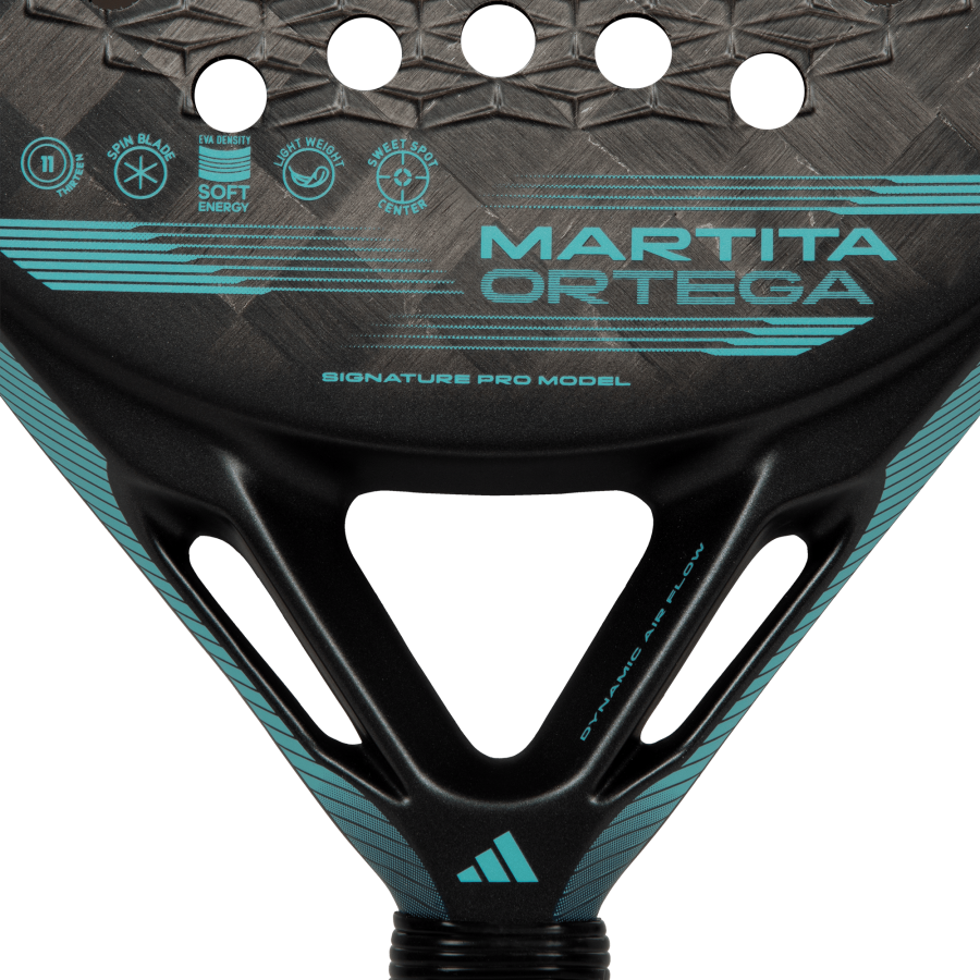 ADIDAS CROSS IT LIGHT - MARTA ORTEGA 2024